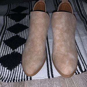 Xiakolaka western ankle boots